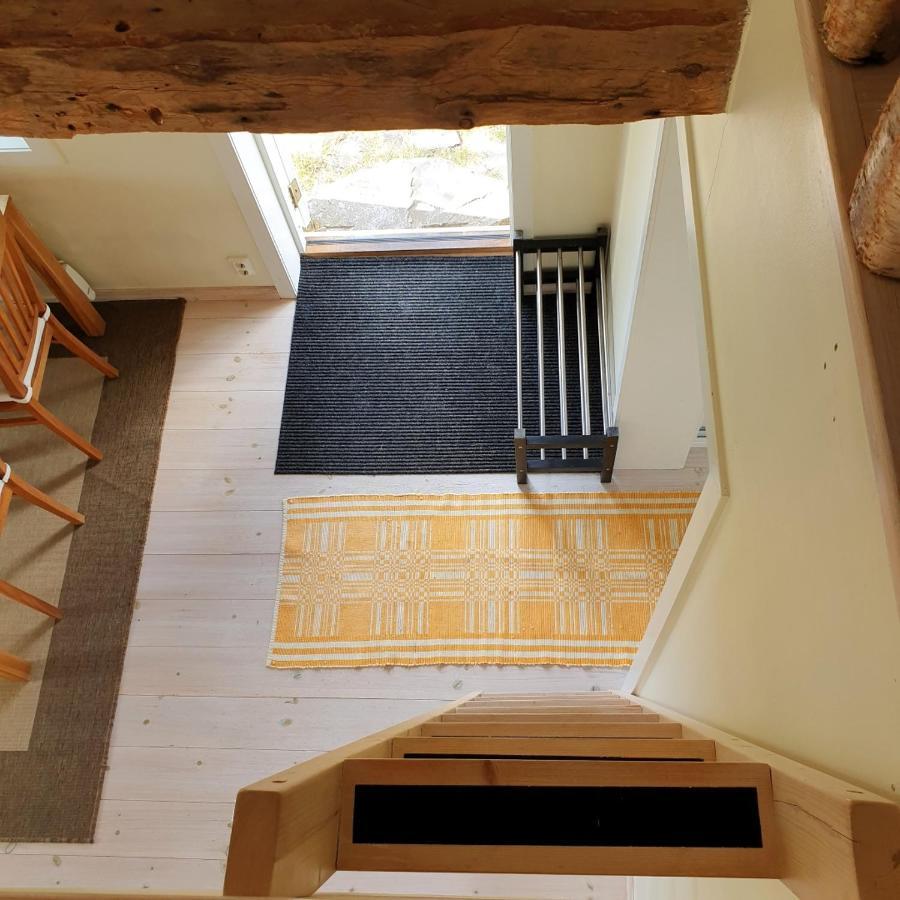 Cabin Near Lake And Beautiful Nature Reserve. Bodafors エクステリア 写真