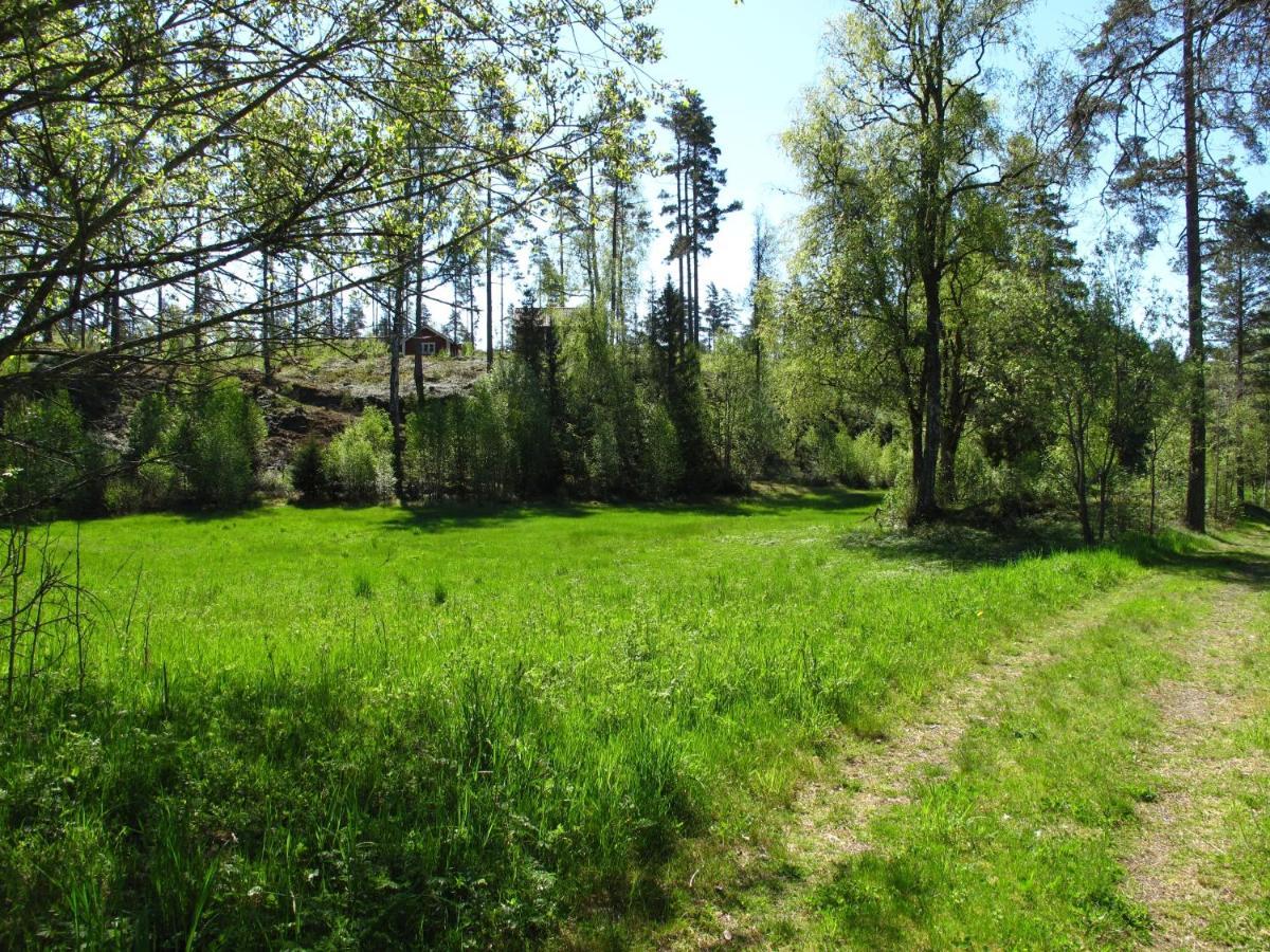 Cabin Near Lake And Beautiful Nature Reserve. Bodafors エクステリア 写真